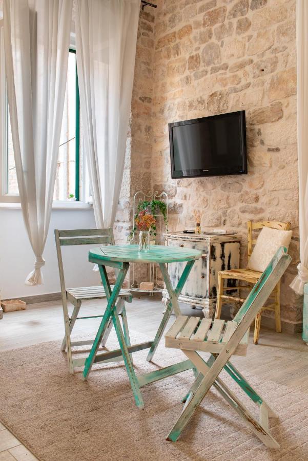 Rooms And Apartments Djanovic Сплит Екстериор снимка
